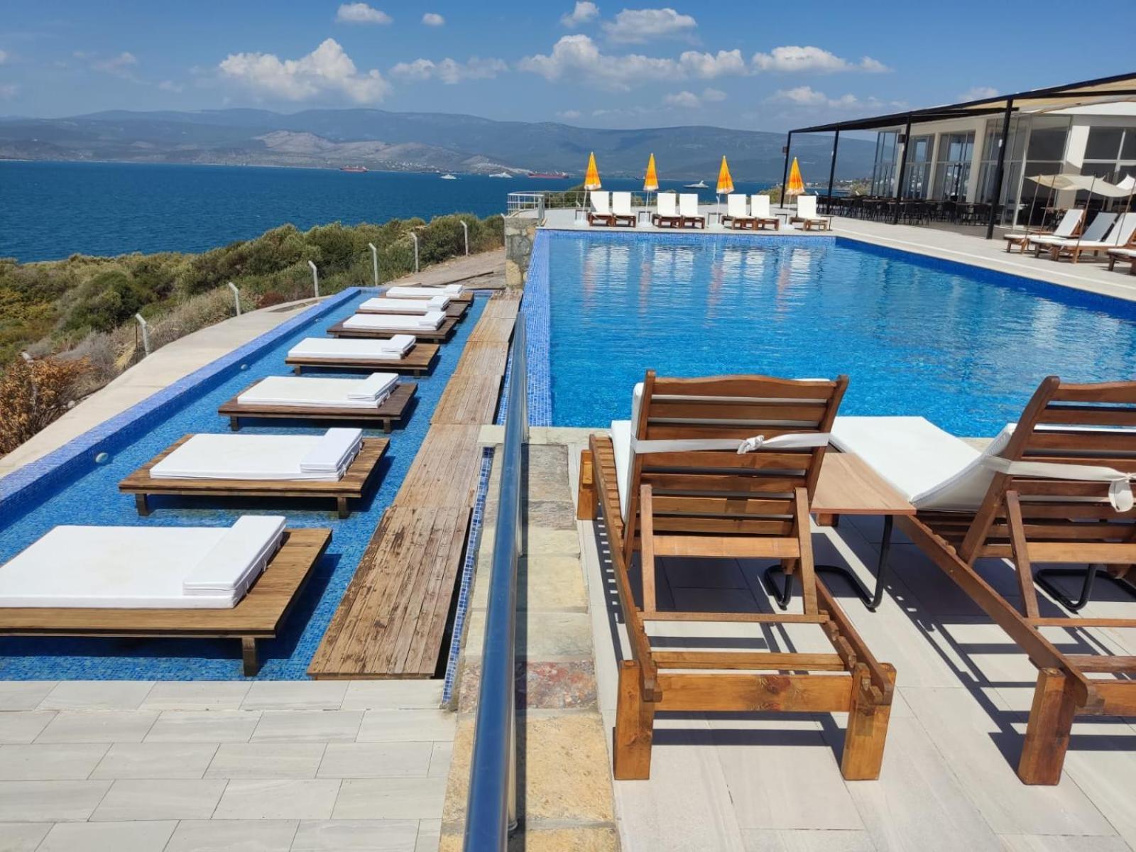 Ni Marin Hotel Milas Екстер'єр фото